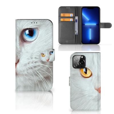 iPhone 13 Pro Max | Telefoonhoesje | Met pasjeshouder | Witte Kat