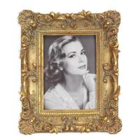 A RESIN PHOTO FRAME