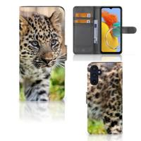 Samsung Galaxy M14 | Telefoonhoesje | Met pasjeshouder | Baby Luipaard Samsung Galaxy M14 | Telefoonhoesje | Met pasjeshouder | Baby Luipaard