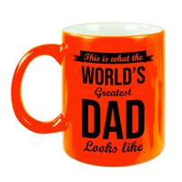 Worlds Greatest Dad cadeau mok / beker neon oranje 330 ml - Vaderdag / verjaardag   -
