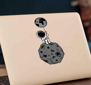 Astronaut op de maan Laptop sticker