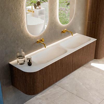 Badmeubel Mondiaz Kurve | 165 cm | Meubelkleur Walnut | Wastafelkleur Talc | Dubbele spoelbak | Zonder kraangaten