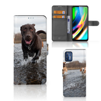 Motorola Moto G9 Plus Telefoonhoesje met Pasjes Honden Labrador - thumbnail