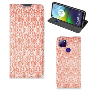 Motorola Moto G9 Power Hoesje met Magneet Pattern Orange