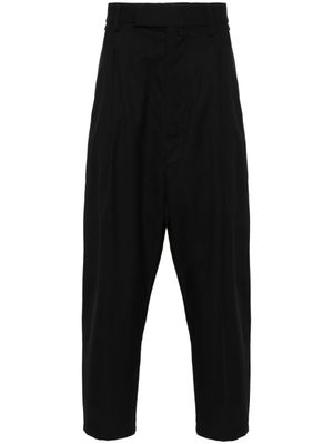 MORDECAI pantalon fuselé à coupe courte - Noir