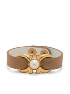 Ferragamo bracelet en cuir à détail Gancini - Tons neutres