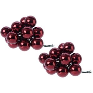 20x Donkerrode mini kerststukjes insteek kerstballetjes 2 cm van glas   -