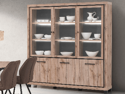 Vitrinekast ELEGA 6 deuren canadese eik met led