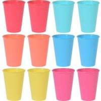 12x Gekleurde drinkbekers/mokken kunststof 12 cm