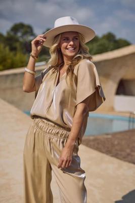 Nukus Top Taylor Shiny | Sand Nukus Top Taylor Shiny | Sand