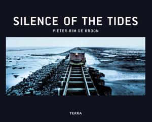 Silence of the tides (Hardback)