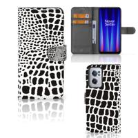 OnePlus Nord CE 2 | Telefoonhoesje | Met pasjeshouder | Slangenprint