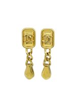 CHANEL Pre-Owned boucles d'oreilles à logo CC embossé (1997)