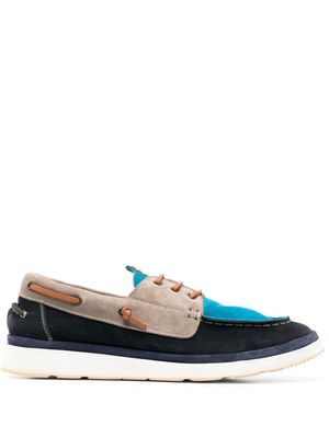 Moma chaussures bateau en daim - Bleu