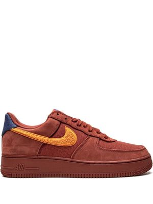 Nike baskets Air Force 1 'La Familia' - Rouge