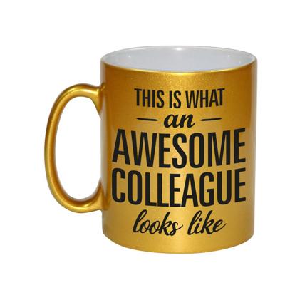 Awesome colleague - cadeau koffiemok - beker - 300 ml - collega afscheid - goud