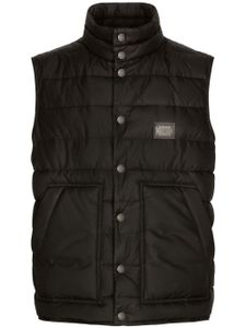 Dolce & Gabbana gilet matelassé à plaque logo - Noir