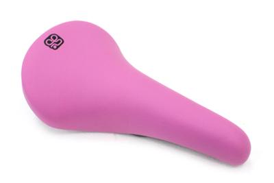 Csepel Puhos Zadel - Roze Csepel Puhos Zadel - Roze