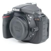 Nikon D5300 body occasion