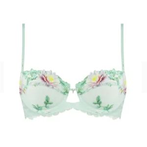 Lise Charmel Lingerie Amour Nymphia Balconnet BH jade-groen ACH3059