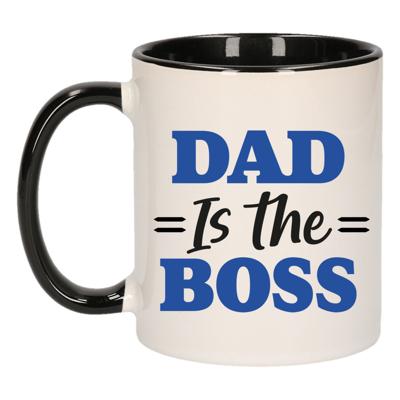 Cadeau koffie/thee mok papa - zwart oor - pap is de baas - 300 ml - Vaderdag Cadeau koffie/thee mok papa - zwart oor - pap is de baas - 300 ml - Vaderdag