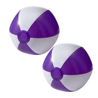 Opblaasbare speelgoed zwembad strandbal - 2x - paars/wit - D26 cm - Strandballen