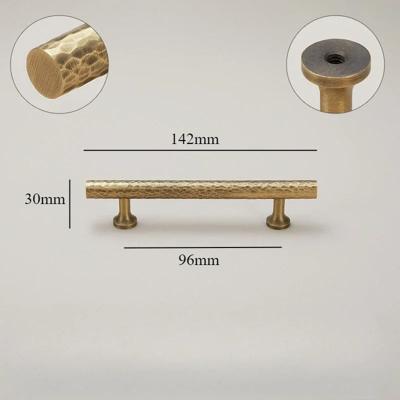 Vintage Handgehamerde Messing Kast- en Ladegrepen - Bronzen Meubelgrepen Vintage Handgehamerde Messing Kast- en Ladegrepen - Bronzen Meubelgrepen