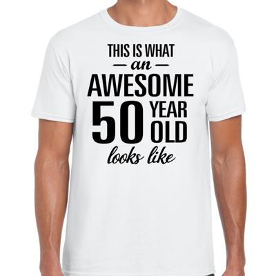 Awesome 50 year / 50 jaar cadeau - t-shirt - wit - heren - leeftijd - verjaardag