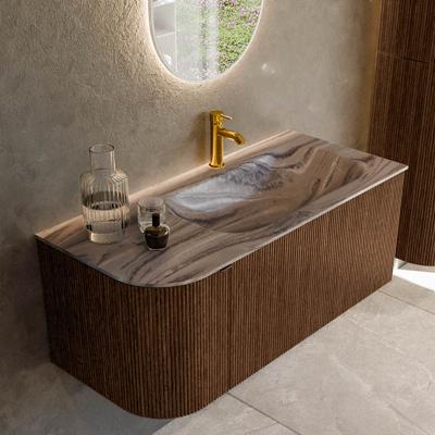 Badmeubel Mondiaz Kurve-Dlux | 105 cm | Meubelkleur Walnut | Wastafelkleur Sombra | Solid surface | Wasbak rechter zijde spoelbak | 1 kraangat