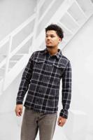 Pure Path Heavy Twill Checked Overhemd Heren Zwart - Maat S - Kleur: Zwart | Soccerfanshop Pure Path Heavy Twill Checked Overhemd Heren Zwart - Maat S - Kleur: Zwart | Soccerfanshop