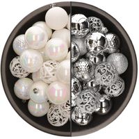 74x stuks kunststof kerstballen mix van parelmoer wit en zilver 6 cm - Kerstbal - thumbnail