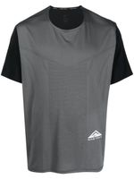 Nike t-shirt à empiècements - Gris
