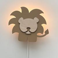 Wandlamp Leeuw | Verslingerd aan hout