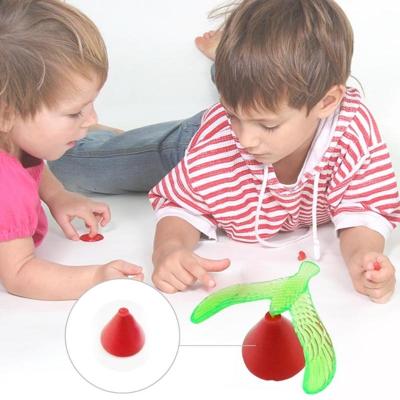 10 stuks Kids grappig speelgoed plastic mini DIY Magic Balancing vogel kinderen gift willekeurige kleur levering
