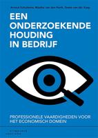 Een onderzoekende houding in bedrijf (Paperback)