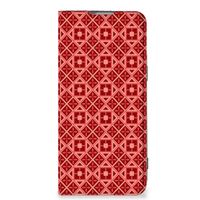 OnePlus Nord 2T Hoesje met Magneet Batik Rood - thumbnail