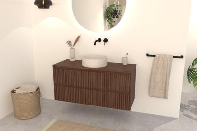 Walnuss-Badmöbel Nila 120 cm - Riffel-Front mit Softclose-Schubladen