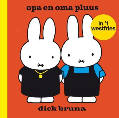 opa en oma pluus in &apos;t Westfries (Hardback)