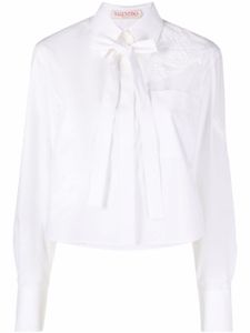 Valentino Garavani chemise crop à col noué - Blanc
