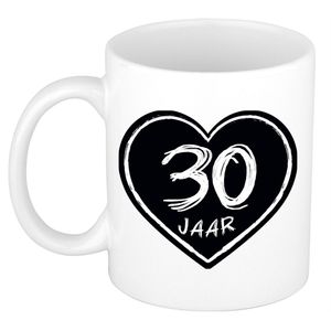 Bellatio Decorations cadeau mok/beker - 30 jaar - verjaardag - keramiek - 300 ml   -