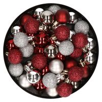 Kleine kunststof kerstversiering 40x stuks set en 3 cm kerstballen in het zilver en donkerrood