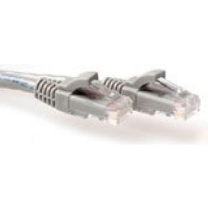 ACT Grijze 15 meter U/UTP CAT6A patchkabel snagless met RJ45 connectoren