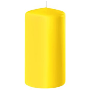 1x Gele woondecoratie kaarsen 6 x 15 cm 58 branduren