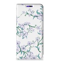 Samsung Galaxy A13 (5G) | Samsung Galaxy A04s Uniek Smart Cover Blossom White - thumbnail