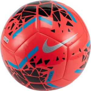 Nike Pitch