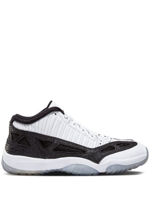 Jordan baskets Air Jordan 11 Retro Low - Blanc
