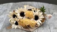 Boeket gedroogde kunstbloemen creme - Buitengewoon de boet