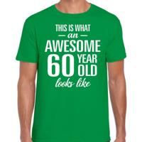Awesome 60 year - geweldige 60 jaar cadeau t-shirt - groen - voor heren - Verjaardag cadeau