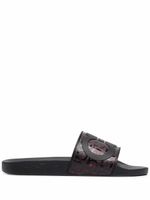 Ferragamo claquettes Groove à logo embossé - Noir