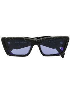 Prada Eyewear lunettes de soleil à monture rectangulaire oversize - Noir